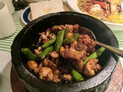 石锅杭椒牛蛙-桂满陇·锦绣江南(益田广场店)