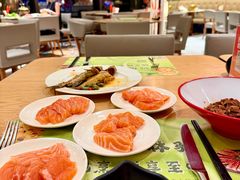 -松咖啡自助餐厅·松北香格里拉