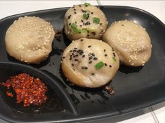 双拼生煎-小杨生煎(黄河路美食休闲街店)