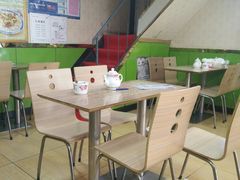 大堂-三江源牛肉面(山师北街店)