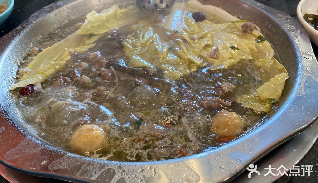 哈尔滨一家正宗京味的羊蝎子火锅