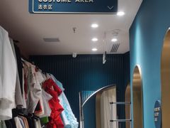 -海马体照相馆(西安高新万达广场店)