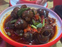 -老闵田螺馆·南昌特色小炒(梦时代店)