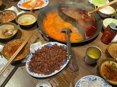 -萍姐火锅·公路夜市(武汉首店)