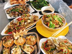 -覃记海鲜美食餐厅