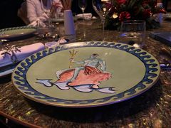 -迪拜帆船酒店海底餐厅