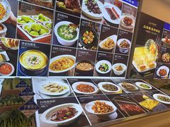 -品海楼·大连海胆锅贴馆(东港店)