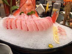 -半岛翡丽海鲜自助餐厅(观风亭店)