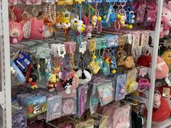 -王府井奥莱临潼小镇(临潼店)