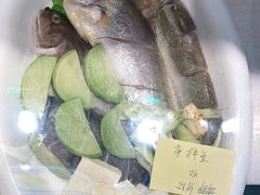 -小船渔村·大连菜(新华街店)