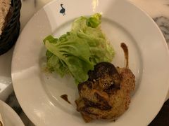 鹅肝配沙拉-Le Comptoir de la Gastronomie