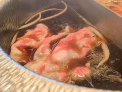 -牛YO寿喜烧·铁板烧和牛火锅自助(市府恒隆店)