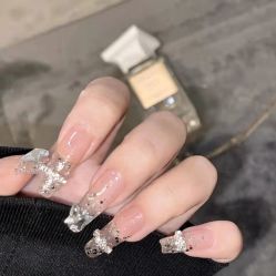 -悦指间美甲美睫