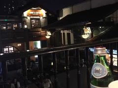 -星巴克臻选(成都宽窄巷子店)