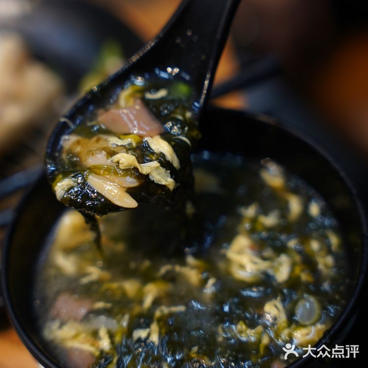 怎么会有这么好吃的店啊！这一餐我真真的吃服了！[调皮]