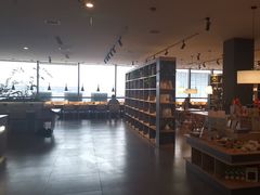 -魔方城市书房(中街益田店)