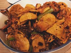-清真·玛丽亚新疆菜主题餐厅(浙江中路店)