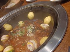-万里闯关东铁锅炖菜馆(高新旗舰店)