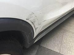 -蜂鸟快修喷漆钣喷汽修旗舰工厂(军工路店)