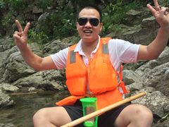 -安吉龙王山峡谷漂流