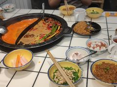-卤校长重庆火锅(恒隆广场店)