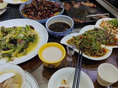 -三锅莊·牦牛肉火锅·香格里拉特色藏餐宴请餐厅(昆明创始店)