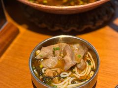 -SHAN山(前滩太古里店)