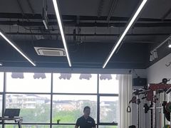 -超减·私教减肥馆(世博店)