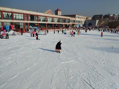 -蓟洲国际滑雪场