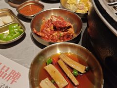-草家酱蟹炭火烤肉店(珲春南路一店)
