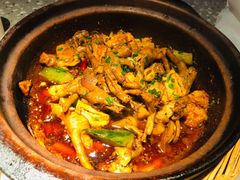 鸡爪焖牛蛙-鹤江桥·红油牛肉粉(SKP店)