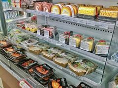 -全家便利店(东直门店)