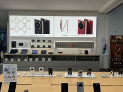 -华为授权体验店(中山公园来福士)