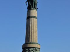 -人民防洪胜利纪念塔