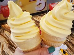 甜筒-麦当劳(新世纪环球中心店)