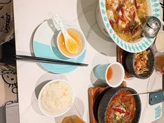 -姚姚酸菜鱼·金戈戈香港豉油鸡(喜荟城联名店)