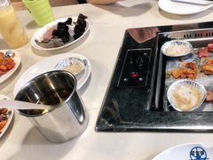 -爱客得牛排海鲜烤肉·火锅自助(春熙路黑金好店)