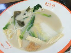 -麻小劲菌汤麻辣烫(体育西路店)