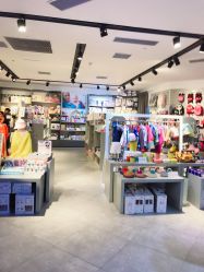-国际蓝孩BabyInternational(杭州嘉里中心店)