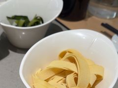 -海底捞火锅(高新万达店)