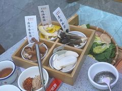 -阿婆情腊排骨火锅(金虹路店)