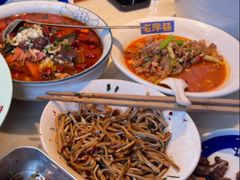 -老萍巷莲花血鸭·萍乡地标江西菜(步行街店)