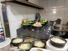 -曹宝林砂锅麻辣烫(星光路店)