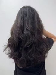 -虫二·专注健康烫染沙龙