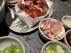 -三出山火锅(南京万象天地店)