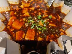 -穹六人间 people 6(岳阳路店)