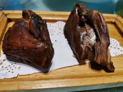 黄泥烧鸽子-7号院家宴.烧鸽子(门头沟店)