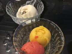 -圣丰索菲特·2 On 988 Café 自助餐厅