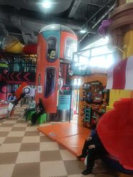 -欧酷世界动力星球(王府井奥莱UP TOWN店)