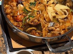 -黄记煌三汁焖锅(金凤万达广场店)